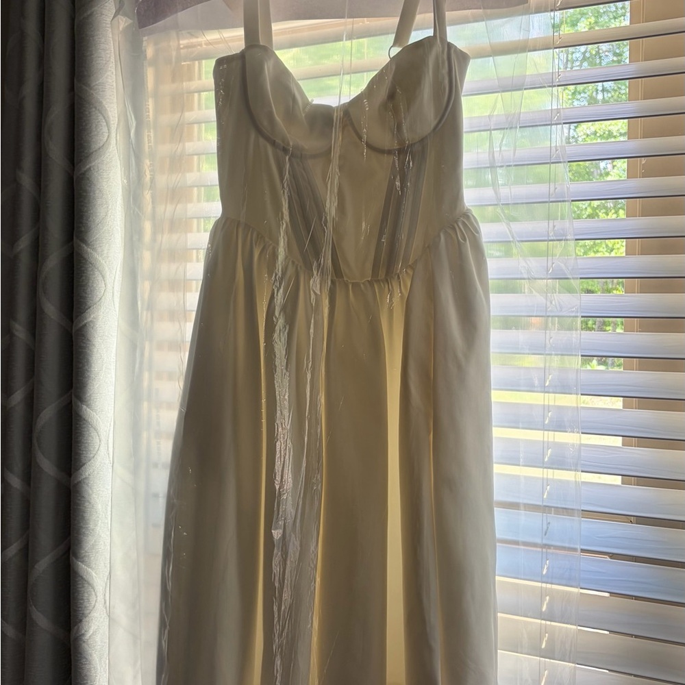 House of CB Kelly White Corset Midi Sundress size Medium - Picture 8 of 8